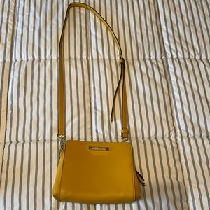 Steve Madden yellow purse